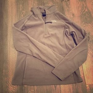 The North Face Medium Pullover